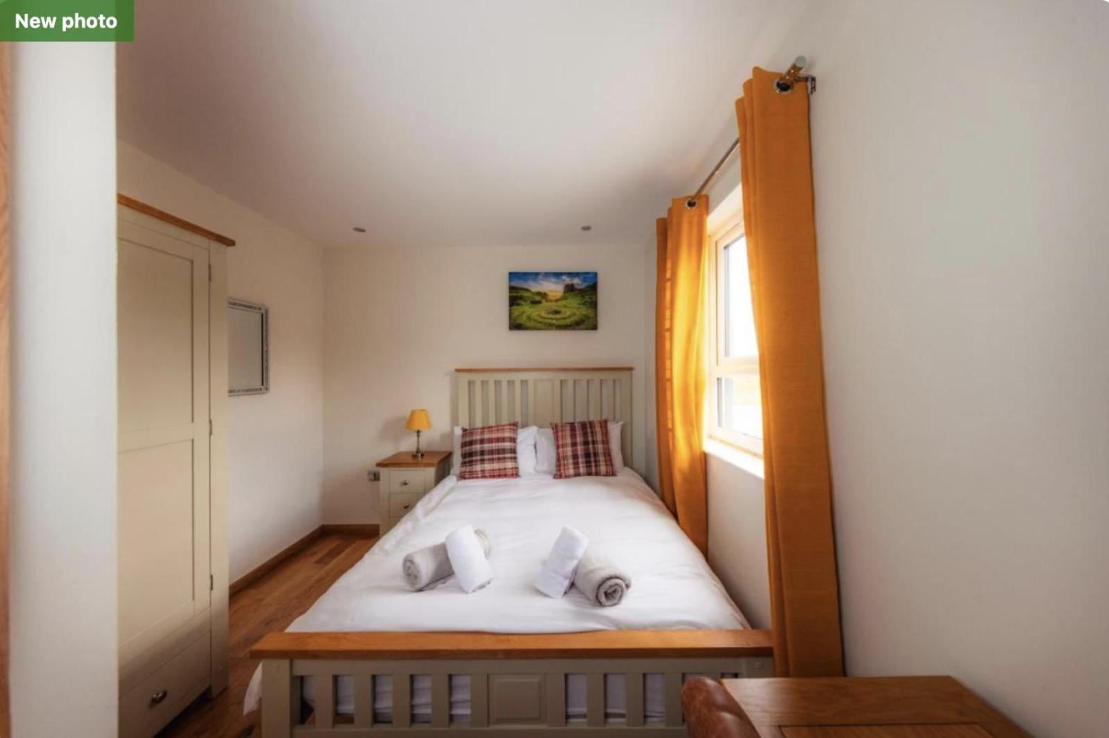Luxury Cottage With Stunning Views Near Fairy Pools - School House 3 Carbost  Esterno foto